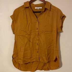 Rose & Olive Yellow Button Down Shirt Relaxed Fit